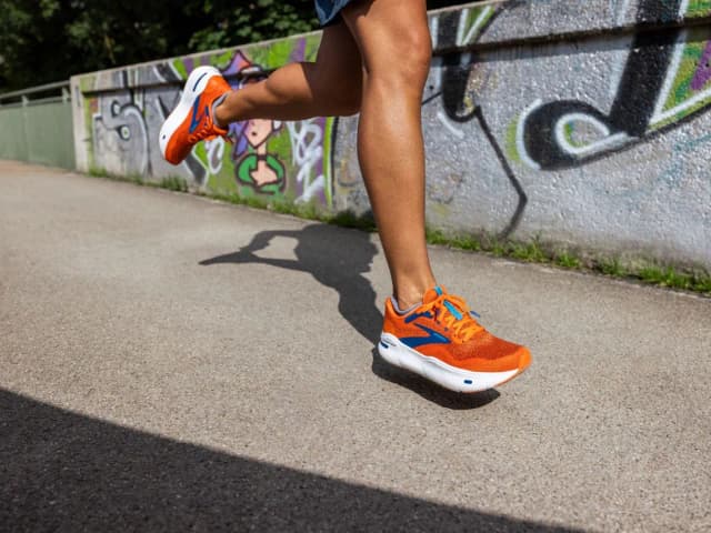 Jakie buty do biegania wybrać, aby uniknąć kontuzji i bólu? Jakie buty do biegania wybrać, aby uniknąć kontuzji i bólu?