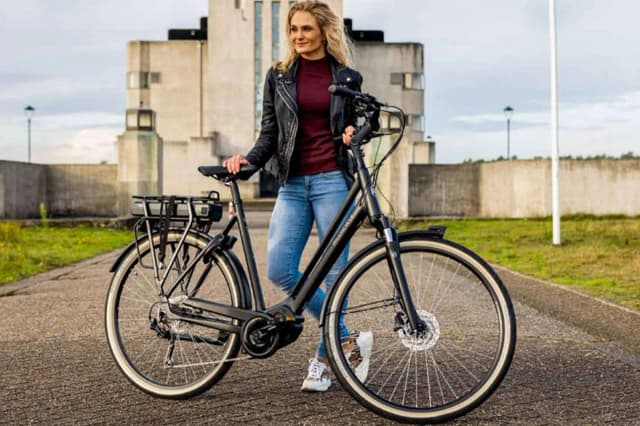 Najlepsze rowery elektryczne do 6000 zł - wybierz idealny model dla siebie Najlepsze rowery elektryczne do 6000 zł - wybierz idealny model dla siebie