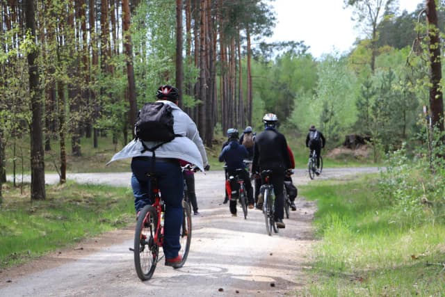 Ile kalorii spala jazda na rowerze? Sprawdź, jak to obliczyć! Ile kalorii spala jazda na rowerze? Sprawdź, jak to obliczyć!