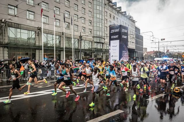 Co jeść po maratonie, aby szybko zregenerować siły i uniknąć kontuzji Co jeść po maratonie, aby szybko zregenerować siły i uniknąć kontuzji